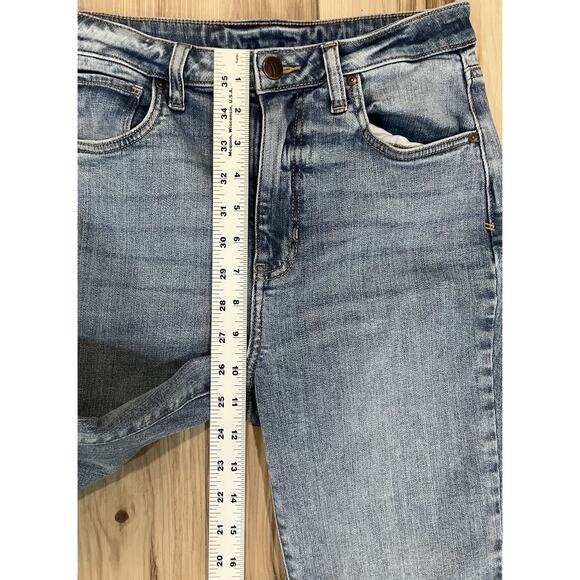 Venus Women’s Jeans Size 4 - Picture 3 of 11